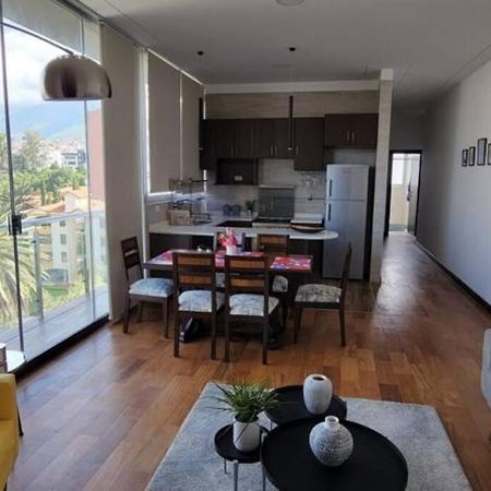 Apartament Hermoso Departamento Sobre Av. America Cerca Al Sombrero De Chola Cochabamba Zewnętrze zdjęcie